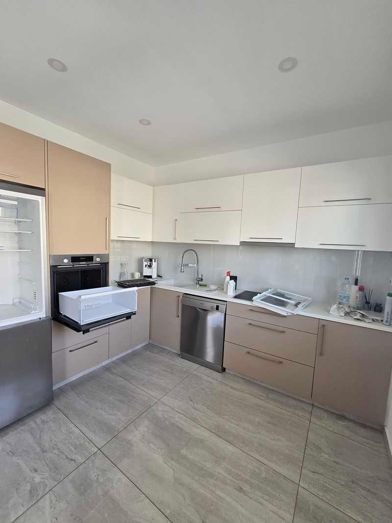 3-bedroom apartment to rent: https://www.bazaraki.com/adv/5796832_3-bedroom-apartment-to-rent (www.bazaraki.com)