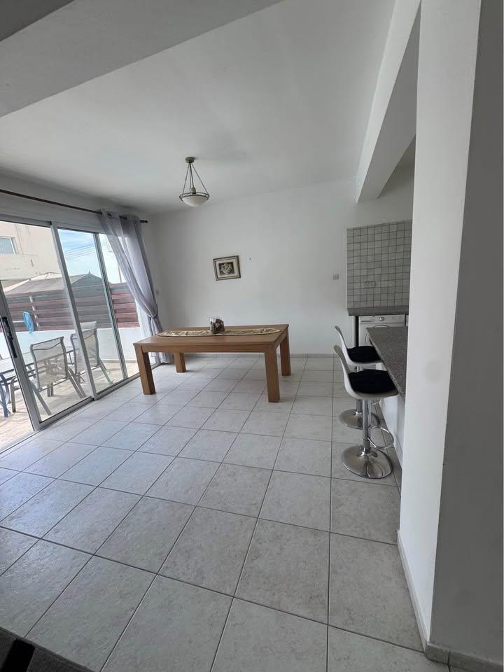Villa for sale in Agia Marinouda: https://www.facebook.com/marketplace/item/1098626628972800 (www.facebook.com)
