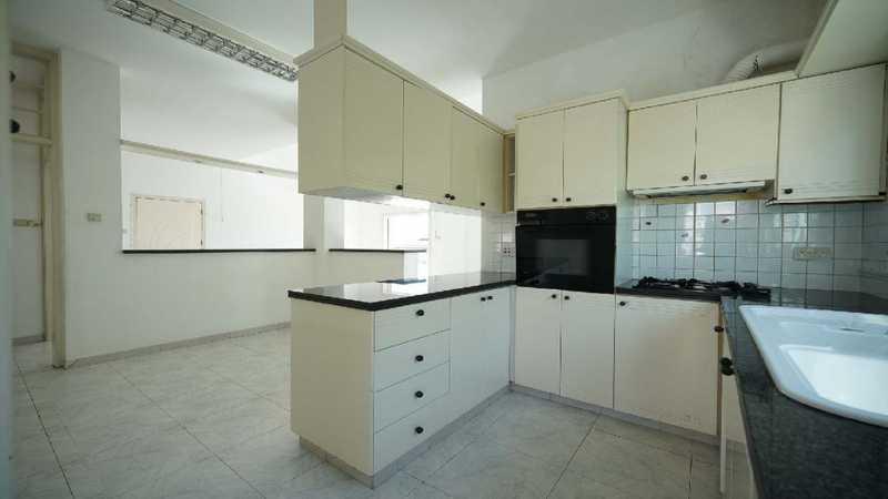 3-bedroom apartment for sale: https://www.bazaraki.com/adv/5792226_3-bedroom-apartment-for-sale (www.bazaraki.com)