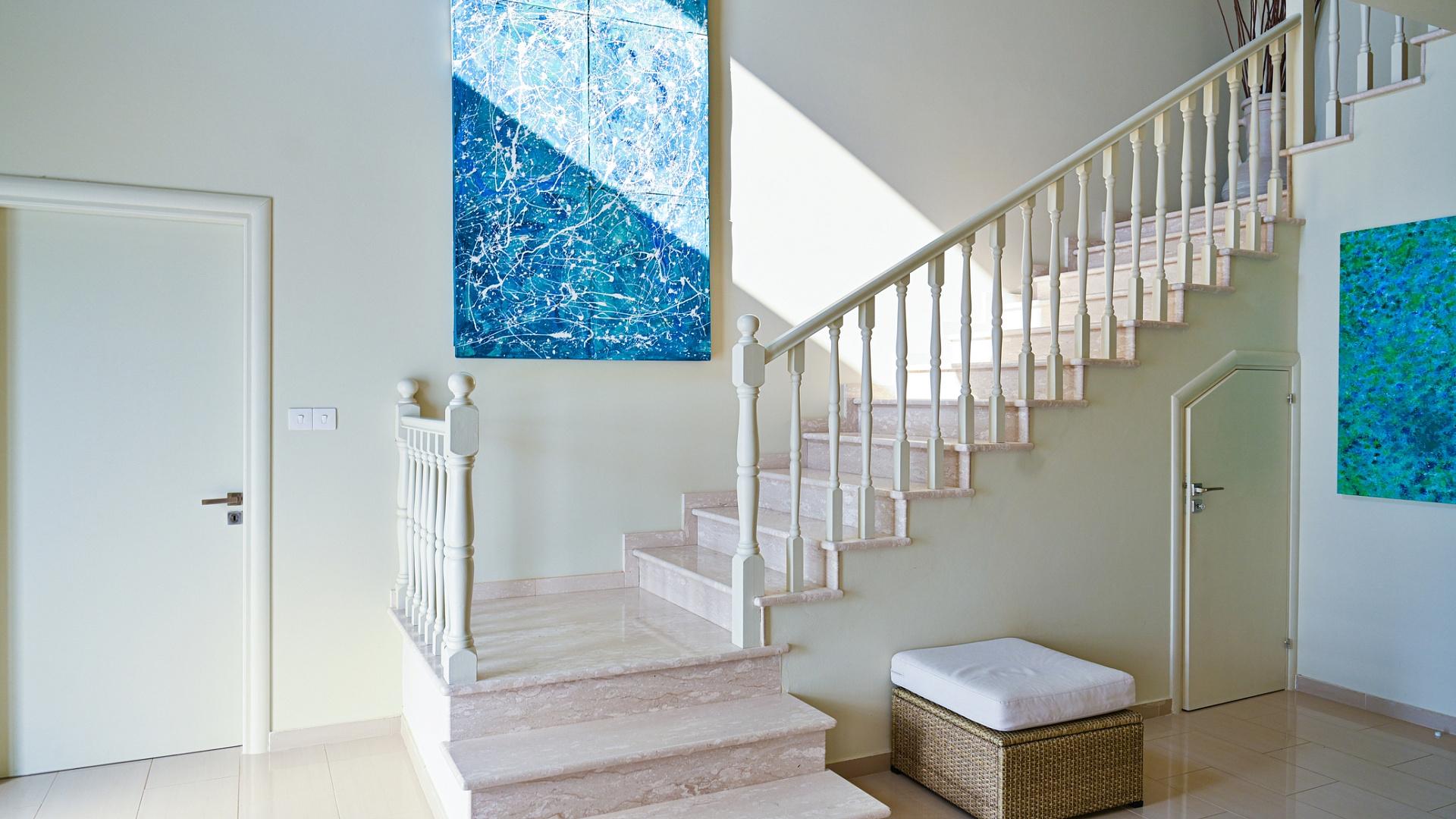6-bedroom villa in Larnaca № 153177: https://dom.com.cy/en/catalog/sale/153177/ (dom.com.cy)