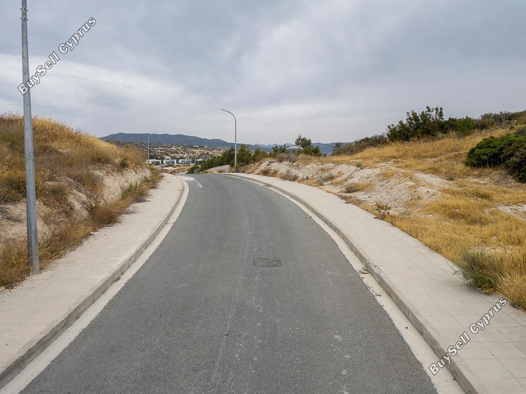 11,372 SQM Agricultural Land for sale in Parekklisia, Limassol: https://www.buysellcyprus.com/property-for-sale/limassol/parekklisia/land-for-sale-parekklisia-limassol-1800885.html (www.buysellcyprus.com)