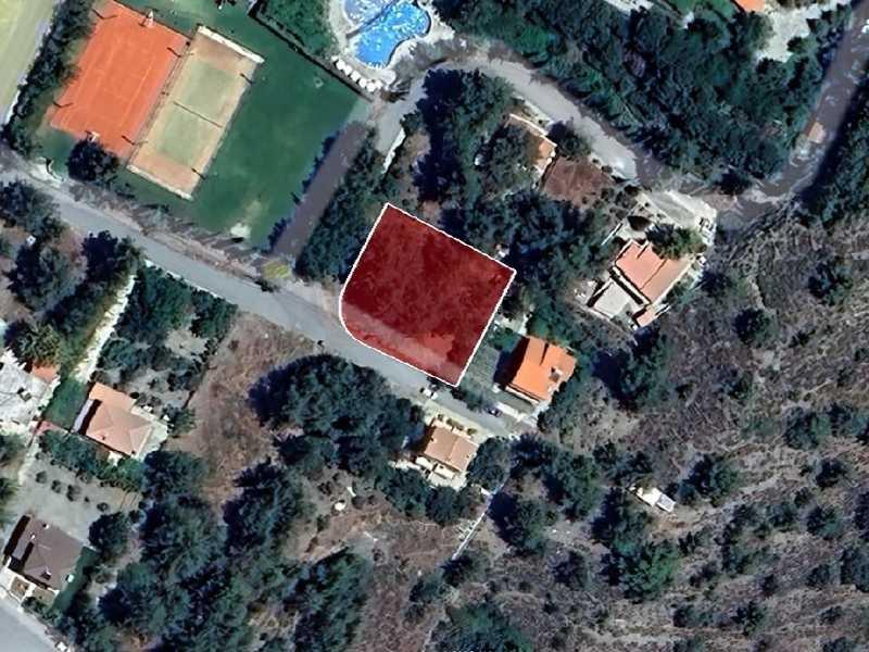 Residential land 942 m²: https://www.bazaraki.com/adv/5798192_residential-land-942-m2 (www.bazaraki.com)