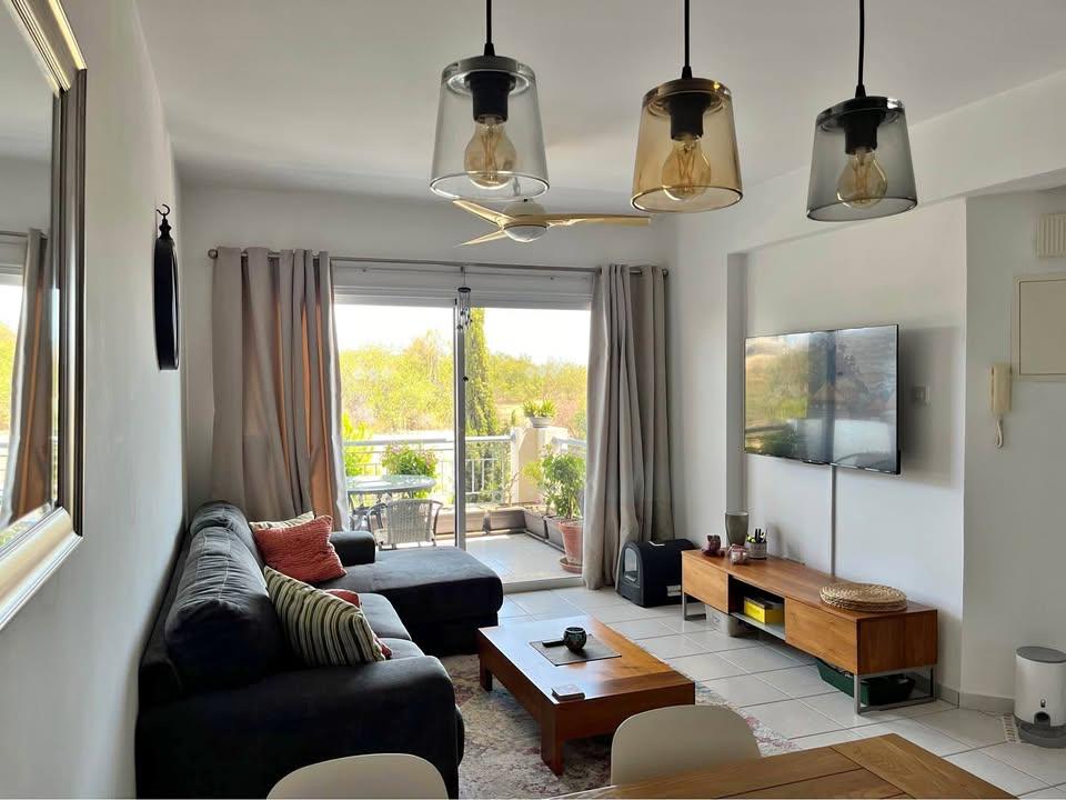 Charming 2-Bedroom Apartment in Anarita, Paphos: https://www.facebook.com/marketplace/item/1150707080072295 (www.facebook.com)