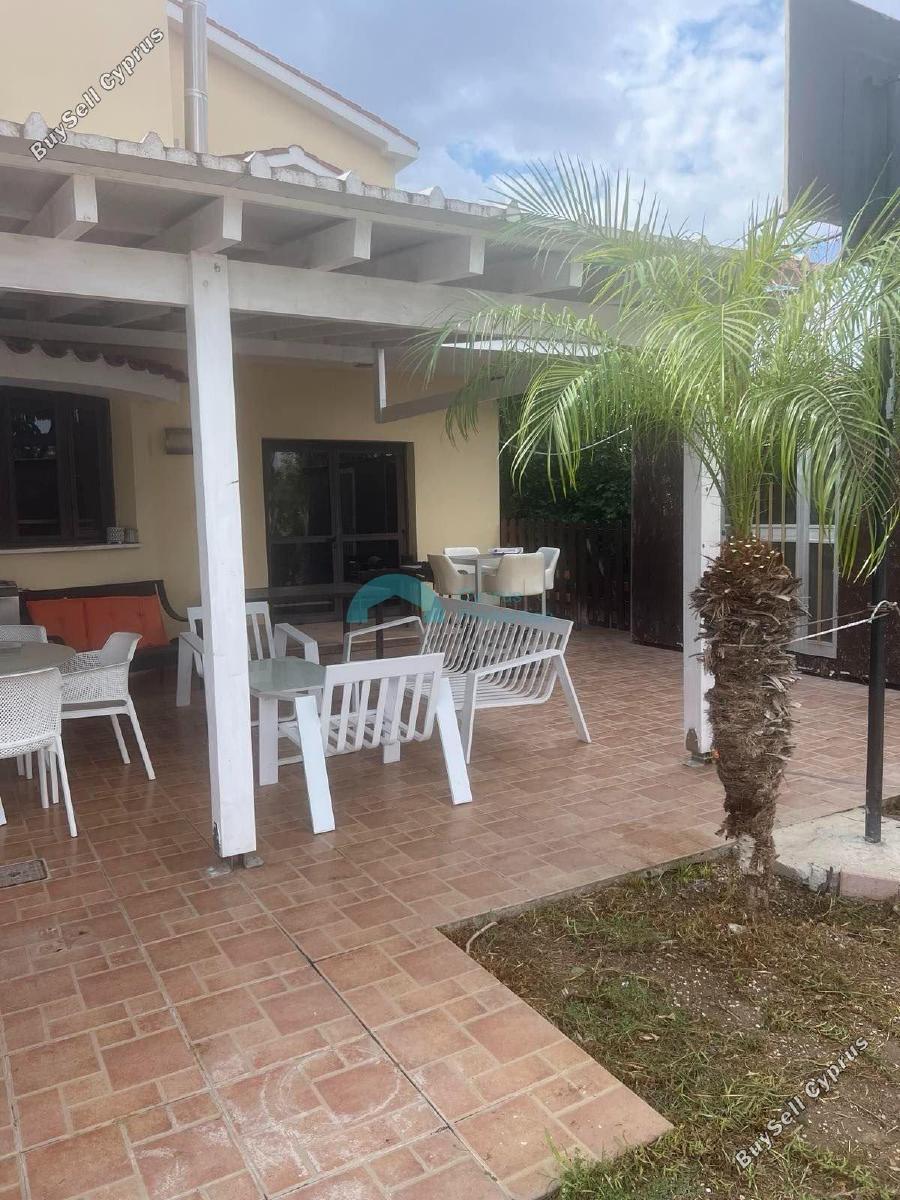 4 Bedroom Detached house for sale in Aradippou, Larnaca: https://www.buysellcyprus.com/property-for-sale/larnaca/aradippou/4-bed-detached-house-for-sale-aradippou-larnaca-1794035.html (www.buysellcyprus.com)