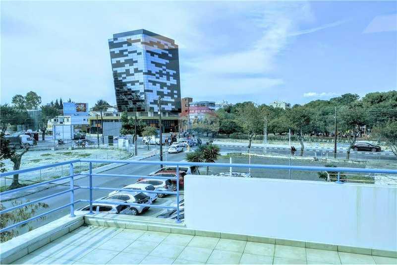 Prime makarios avenue office space of 128+60 m2: https://www.bazaraki.com/adv/5797852_prime-makarios-avenue-office-space-of-128-60-m2 (www.bazaraki.com)