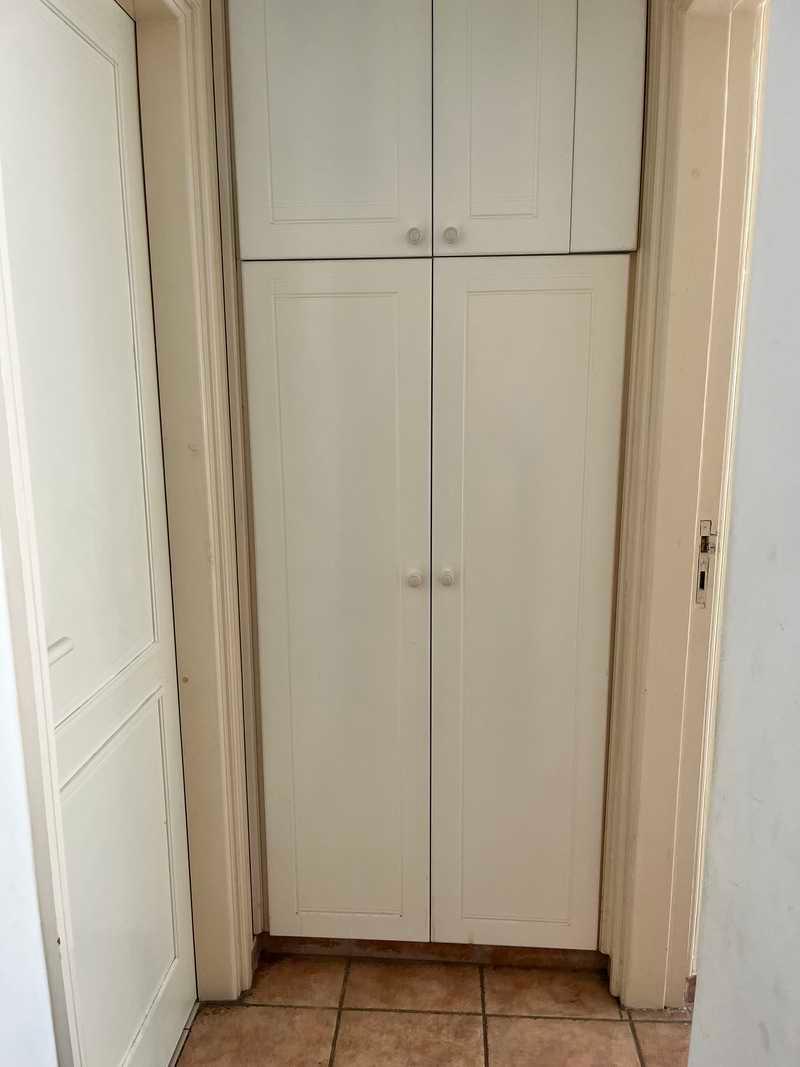 1-bedroom apartment for sale: https://www.bazaraki.com/adv/5757453_1-bedroom-apartment-for-sale (www.bazaraki.com)