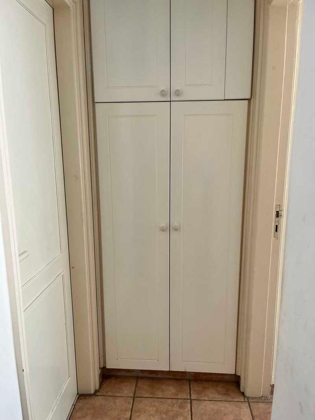 1-bedroom apartment for sale: https://www.bazaraki.com/adv/5757453_1-bedroom-apartment-for-sale (www.bazaraki.com)