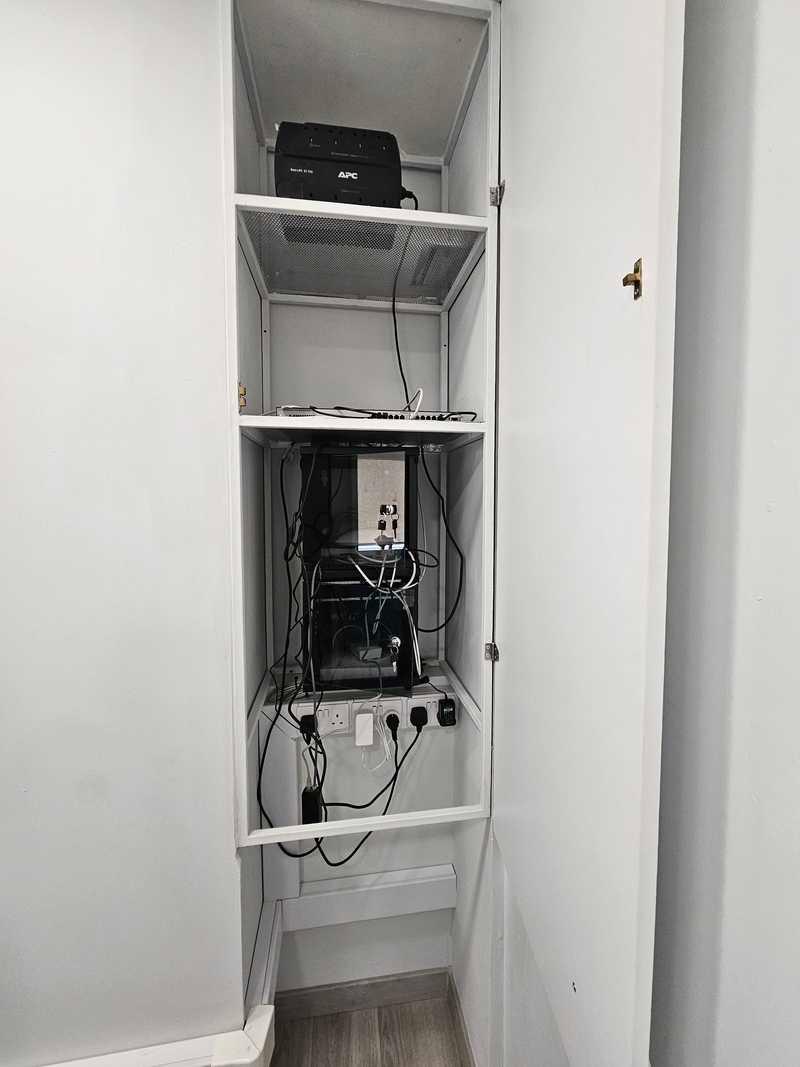 Modern, fully-furnished office space,85sq.m stassandrou street: https://www.bazaraki.com/adv/5796776_modern-fully-furnished-office-space-85sq-m-stassandrou-street (www.bazaraki.com)