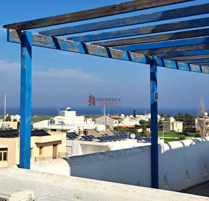 3-bedroom villa for sale: https://www.bazaraki.com/adv/5791701_3-bedroom-villa-for-sale (www.bazaraki.com)