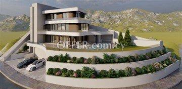 6 Bedroom Large Villa In Agios Tychonas, Limassol: https://www.offer.com.cy/en/6-bedroom-large-villa-in-agios-tychonas-limassol/21-711974/ (www.offer.com.cy)