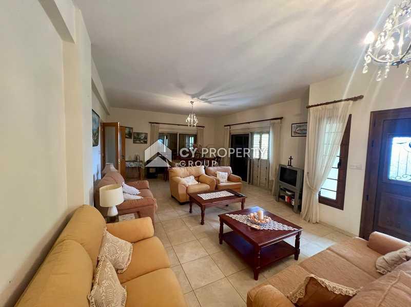 3-bedroom detached house for sale: https://www.bazaraki.com/adv/5795247_3-bedroom-detached-house-for-sale (www.bazaraki.com)