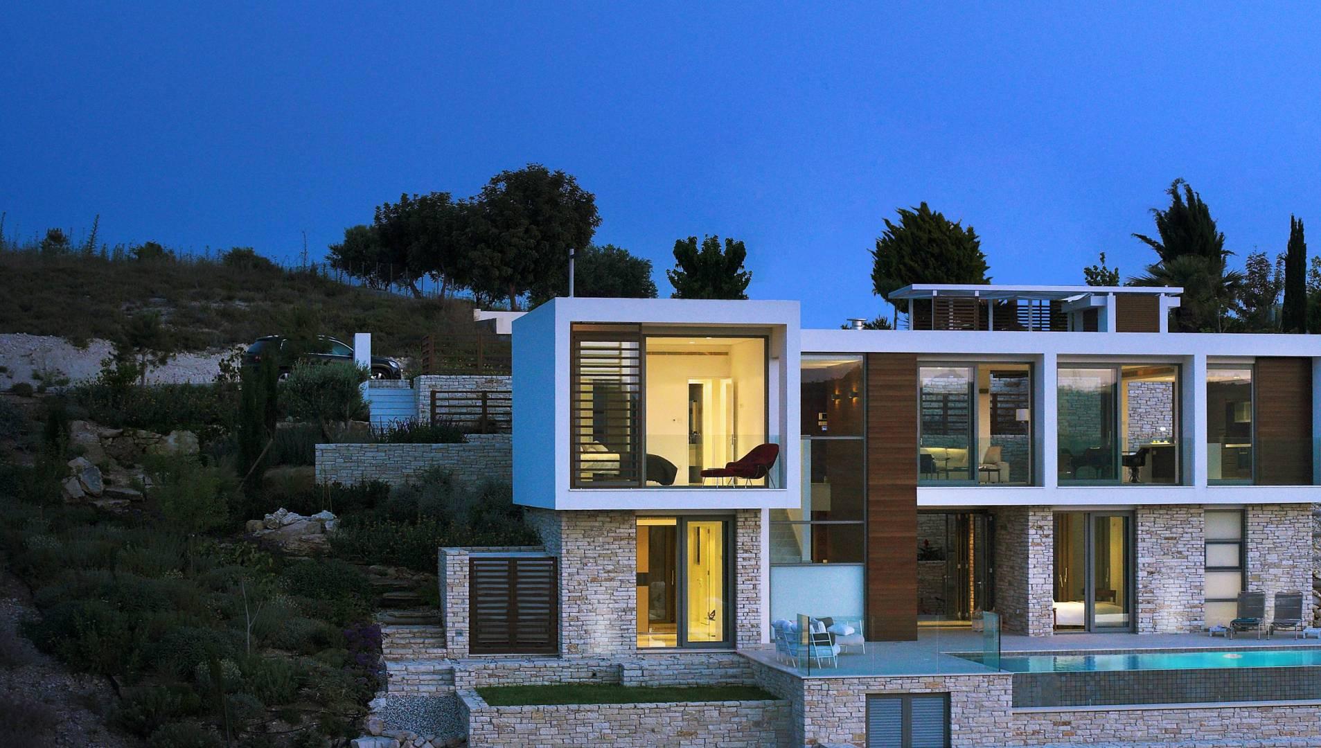 New 3-bedroom villa in Paphos № 150288: https://dom.com.cy/en/catalog/sale/150288/ (dom.com.cy)