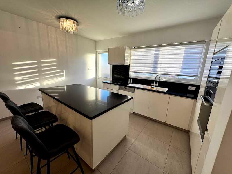 2-bedroom apartment to rent: https://www.bazaraki.com/adv/5797068_2-bedroom-apartment-to-rent (www.bazaraki.com)