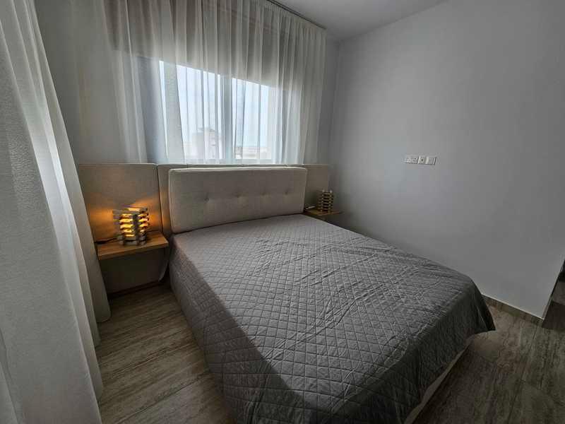 3-bedroom penthouse to rent: https://www.bazaraki.com/adv/5797134_3-bedroom-penthouse-to-rent (www.bazaraki.com)