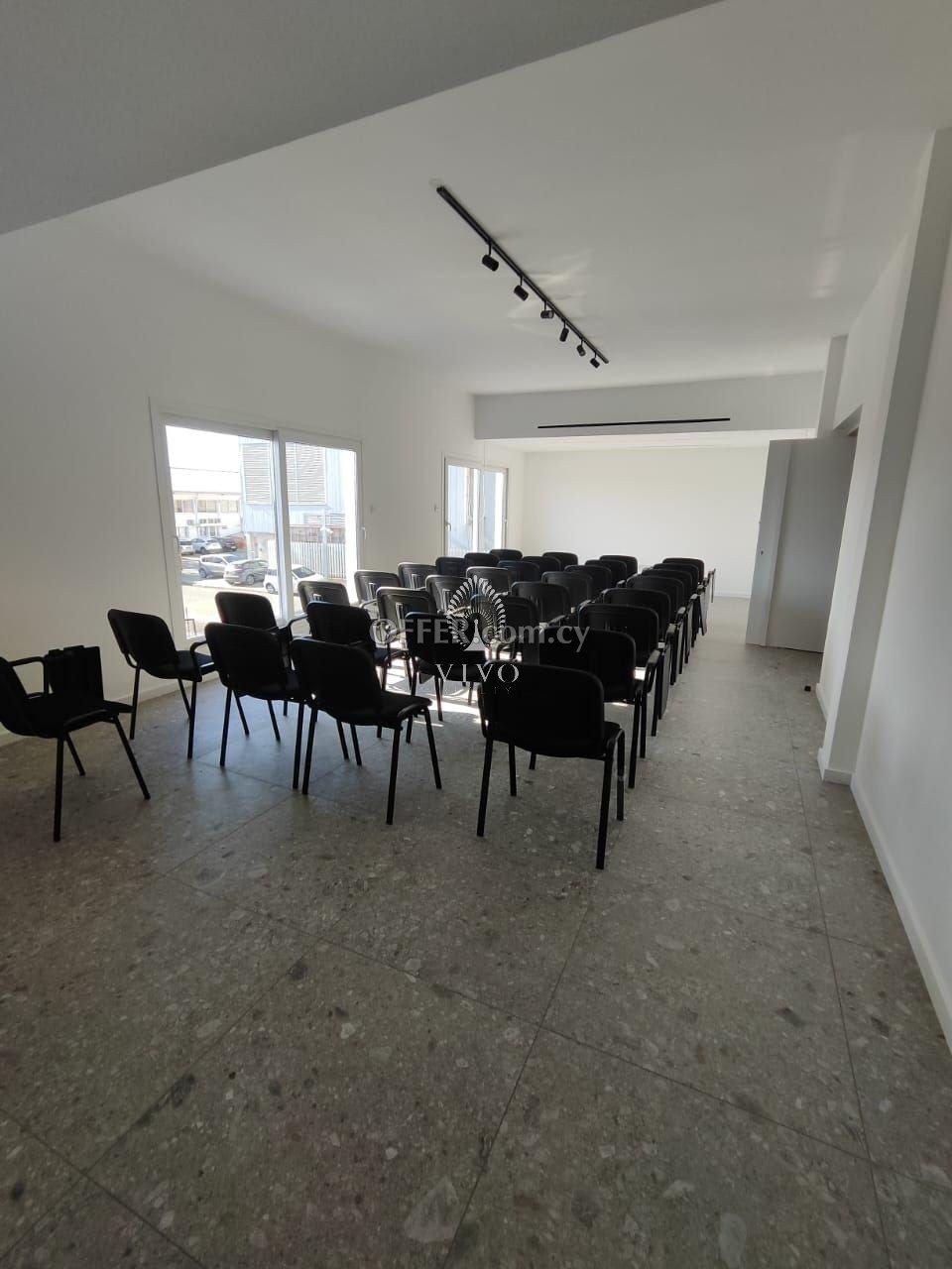 FULLY EQUIPPED MODERN OFFICE SPACE OF 500 SQ.M. NEAR LIMASSOL NEW PORT: https://www.offer.com.cy/en/fully-equipped-modern-office-space-of-500-sq-m-near-limassol-new-port/21-684056/ (www.offer.com.cy)