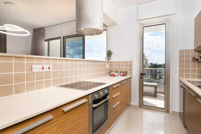 2-bedroom apartment to rent: https://www.bazaraki.com/adv/5797035_2-bedroom-apartment-to-rent (www.bazaraki.com)