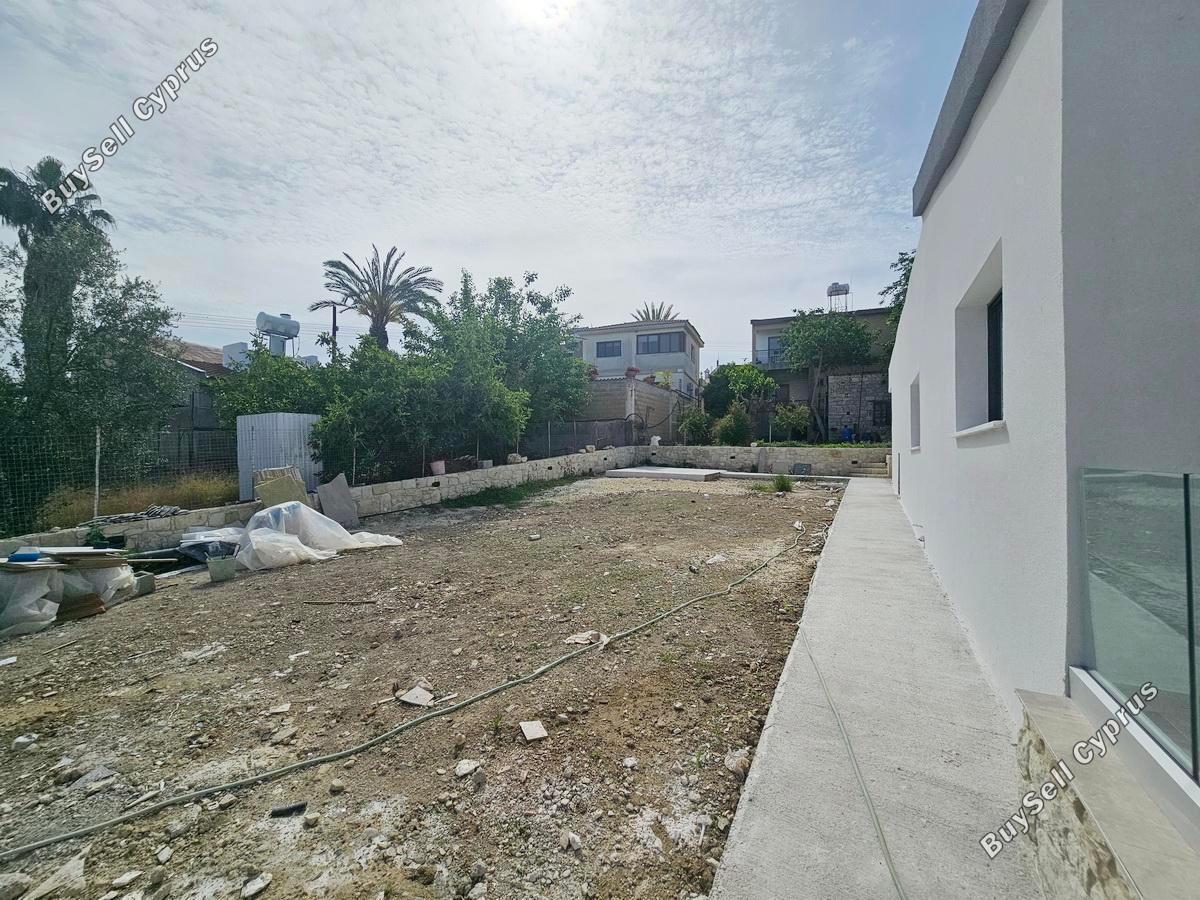 3 Bedroom Bungalow for sale in Polemi, Paphos: https://www.buysellcyprus.com/property-for-sale/paphos/polemi/3-bed-bungalow-for-sale-polemi-paphos-1799395.html (www.buysellcyprus.com)