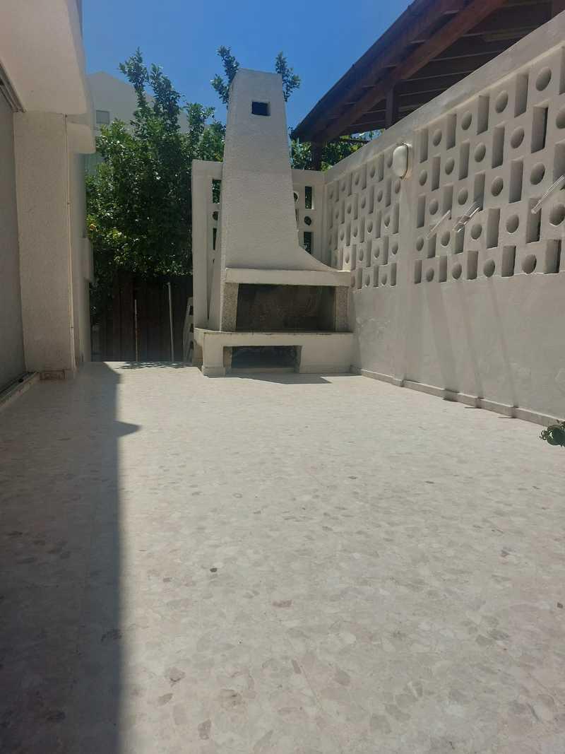 3-bedroom maisonette to rent: https://www.bazaraki.com/adv/5787078_3-bedroom-maisonette-to-rent (www.bazaraki.com)