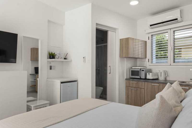 1-bedroom apartment to rent: https://www.bazaraki.com/adv/5786980_1-bedroom-apartment-to-rent (www.bazaraki.com)