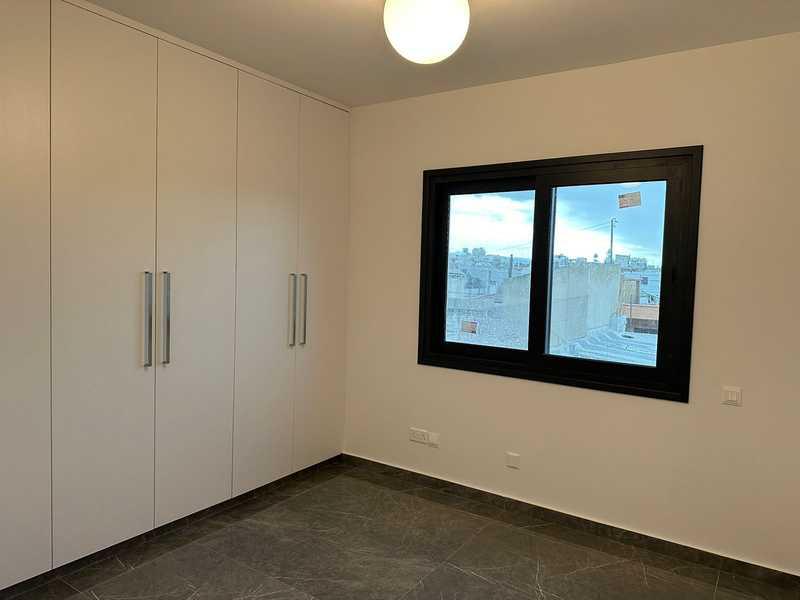 3-bedroom apartment to rent: https://www.bazaraki.com/adv/5787816_3-bedroom-apartment-to-rent (www.bazaraki.com)