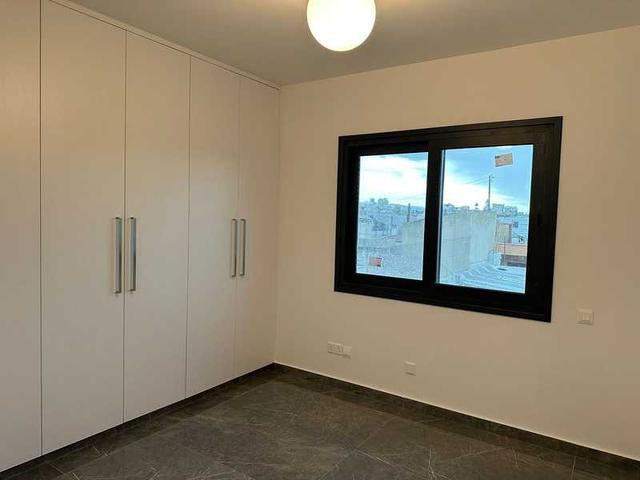 3-bedroom apartment to rent: https://www.bazaraki.com/adv/5787816_3-bedroom-apartment-to-rent (www.bazaraki.com)