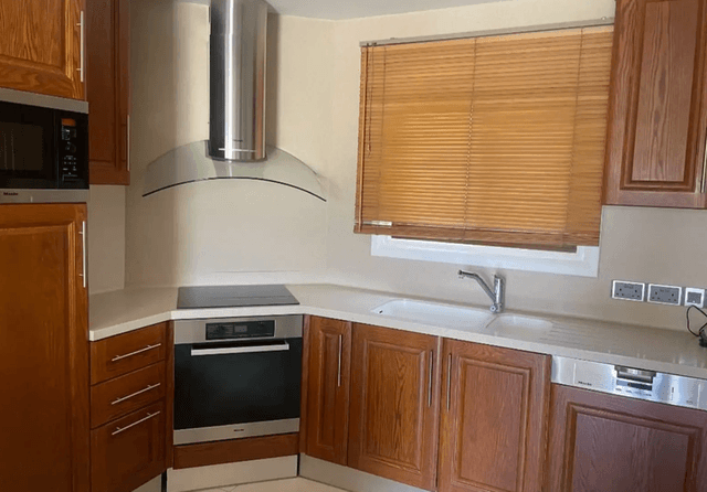 2-bedroom apartment to rent: https://www.bazaraki.com/adv/5795271_2-bedroom-apartment-to-rent (www.bazaraki.com)