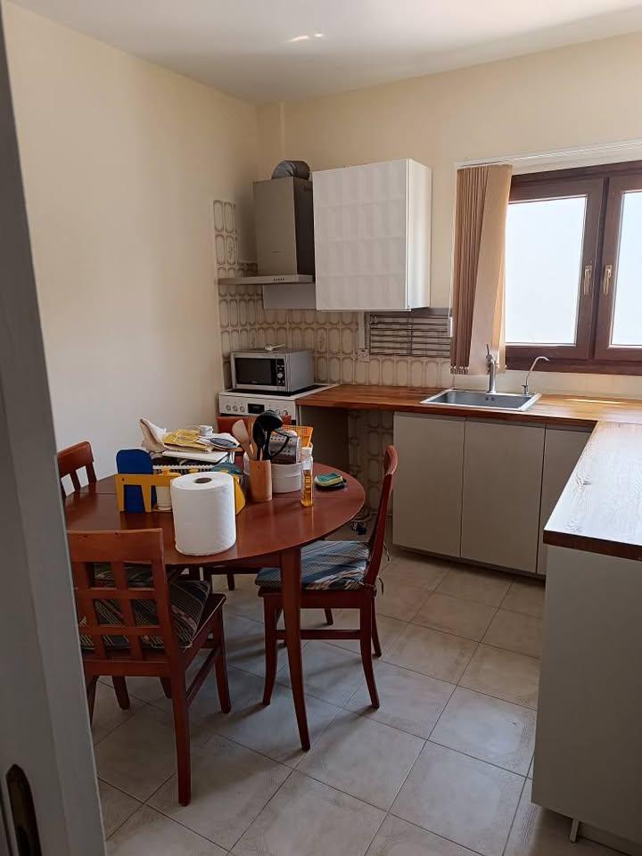 2 bedroom flat: https://www.facebook.com/marketplace/item/1026865659539266 (www.facebook.com)