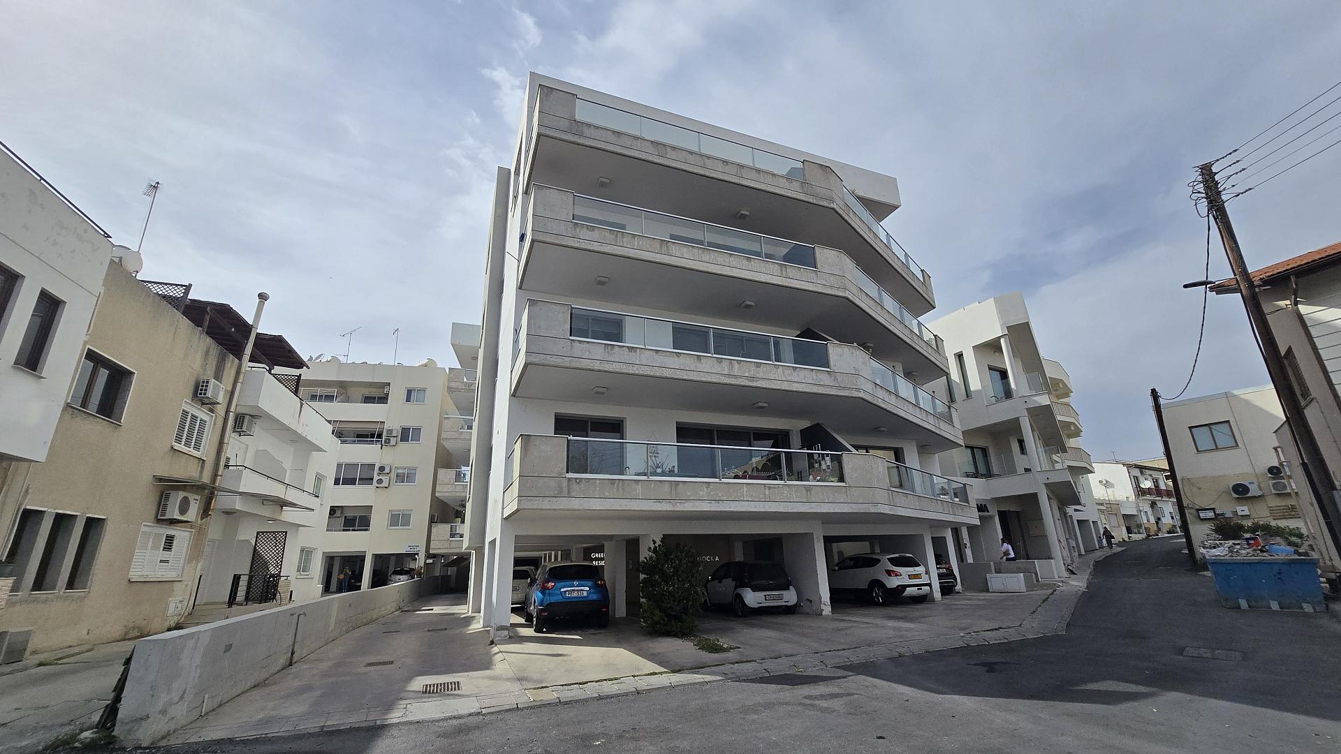 3-bedroom flat in Larnaca №149965: https://dom.com.cy/en/catalog/rent/149965/ (dom.com.cy)