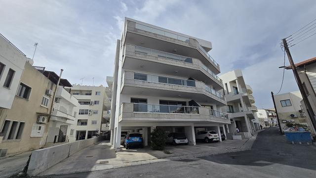 3-bedroom flat in Larnaca №149965: https://dom.com.cy/en/catalog/rent/149965/ (dom.com.cy)