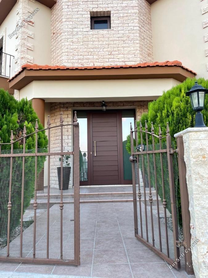 5 Bedroom Detached house to rent in Livadia Larnacas, Larnaca: https://www.buysellcyprus.com/property-for-rent/larnaca/livadia-larnacas/5-bed-detached-house-to-rent-livadia-larnacas-larnaca-1801425.html (www.buysellcyprus.com)