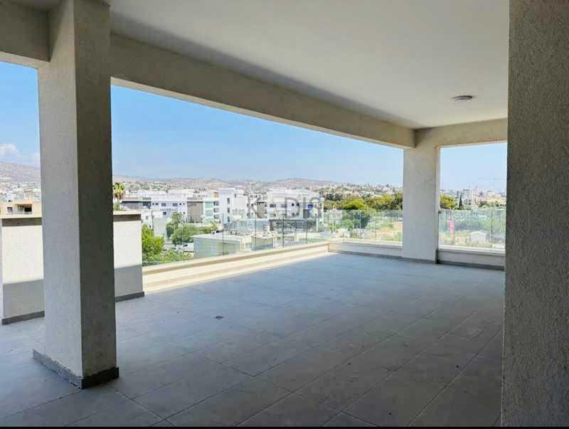 4-bedroom penthouse for sale: https://www.bazaraki.com/adv/5786334_4-bedroom-penthouse-for-sale (www.bazaraki.com)