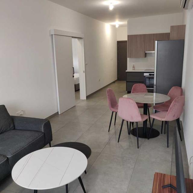  2-bedroom apartment to rent: https://www.bazaraki.com/adv/5795937_2-bedroom-apartment-to-rent (www.bazaraki.com)
