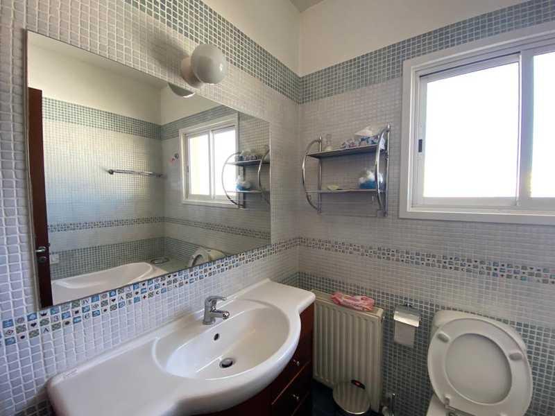 2-bedroom apartment to rent: https://www.bazaraki.com/adv/5795795_2-bedroom-apartment-to-rent (www.bazaraki.com)