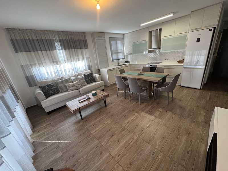2-bedroom apartment to rent: https://www.bazaraki.com/adv/5789010_2-bedroom-apartment-to-rent (www.bazaraki.com)