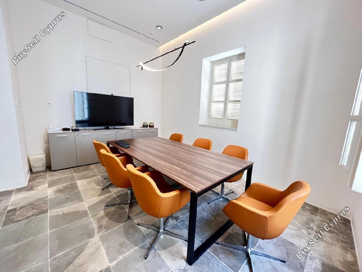Office to rent in Larnaca Municipality, Larnaca: https://www.buysellcyprus.com/property-for-rent/larnaca/larnaca-municipality/office-to-rent-larnaca-municipality-larnaca-1796610.html (www.buysellcyprus.com)