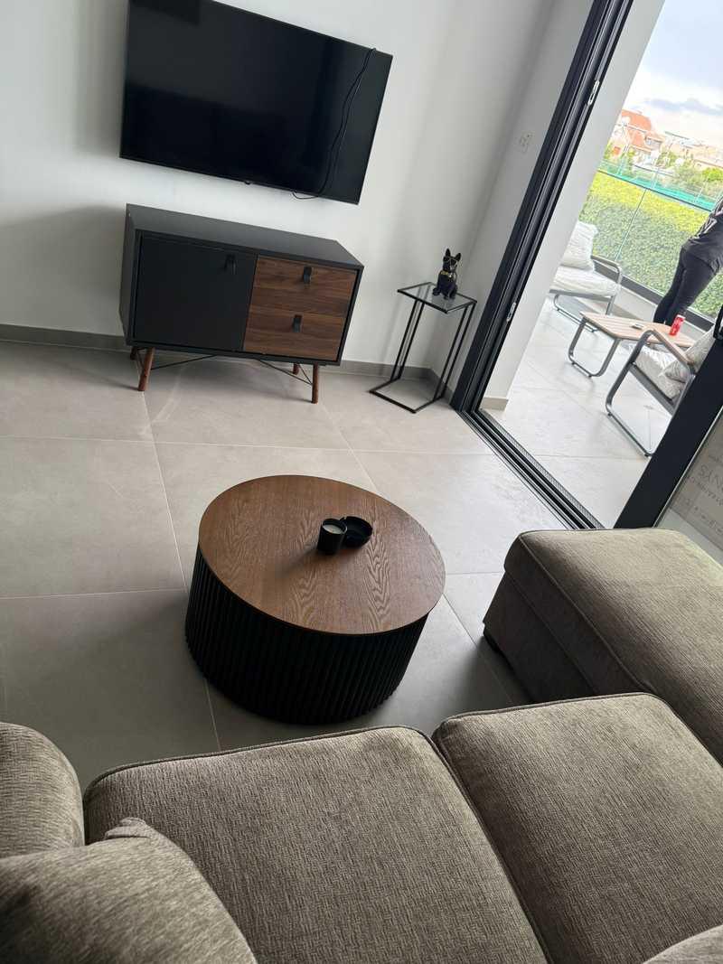 1-bedroom apartment to rent: https://www.bazaraki.com/adv/5786373_1-bedroom-apartment-to-rent (www.bazaraki.com)