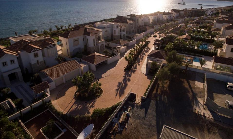 New commercial in Larnaca № 153374: https://dom.com.cy/en/catalog/sale/153374/ (dom.com.cy)