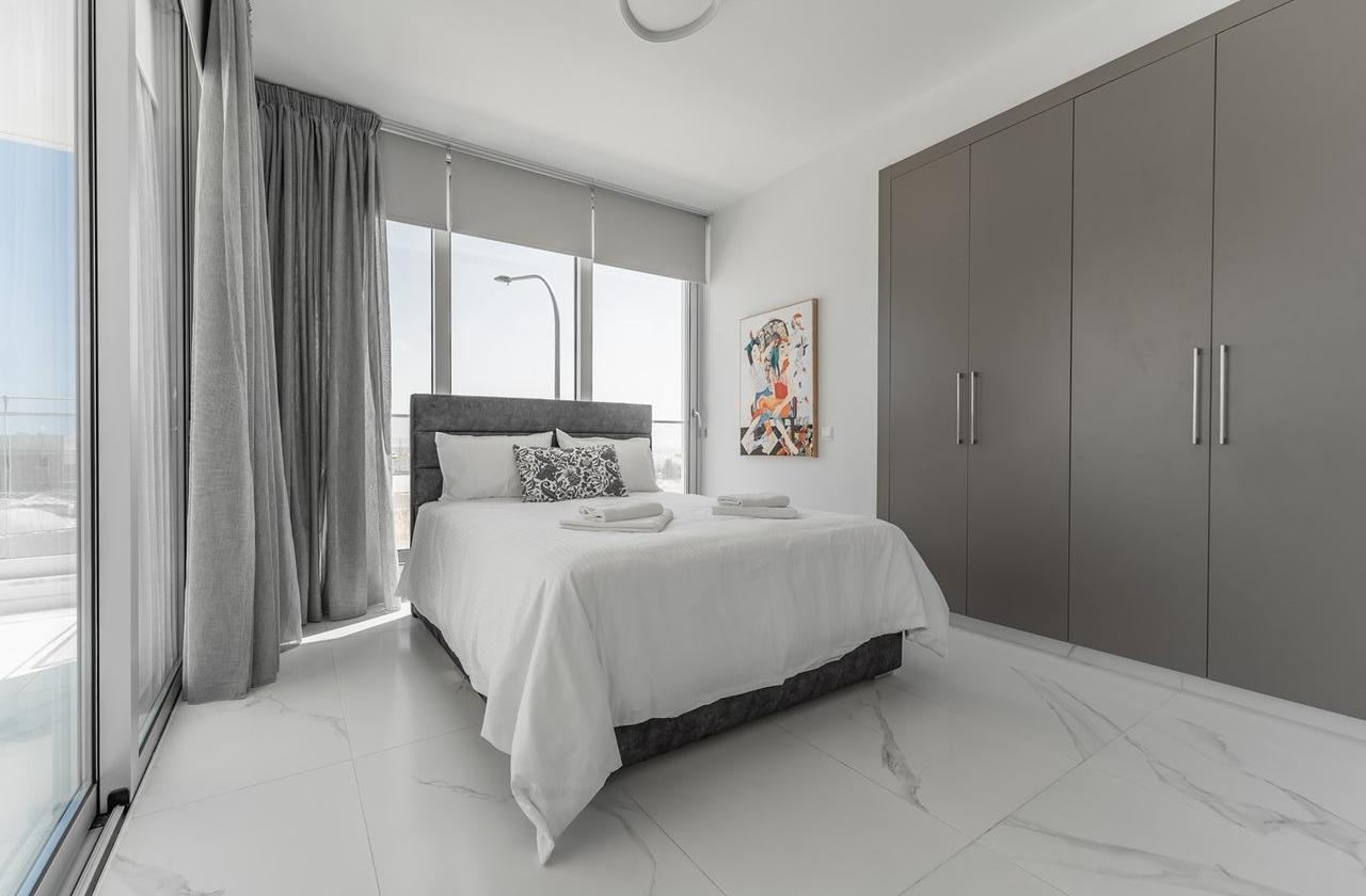 New 5-bedroom villa in Famagusta № 149741: https://dom.com.cy/en/catalog/sale/149741/ (dom.com.cy)