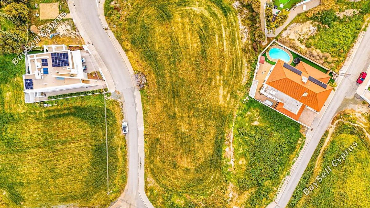 2,034 SQM Residential Plot for sale in Aradippou, Larnaca: https://www.buysellcyprus.com/property-for-sale/larnaca/aradippou/plot-for-sale-aradippou-larnaca-1796738.html (www.buysellcyprus.com)