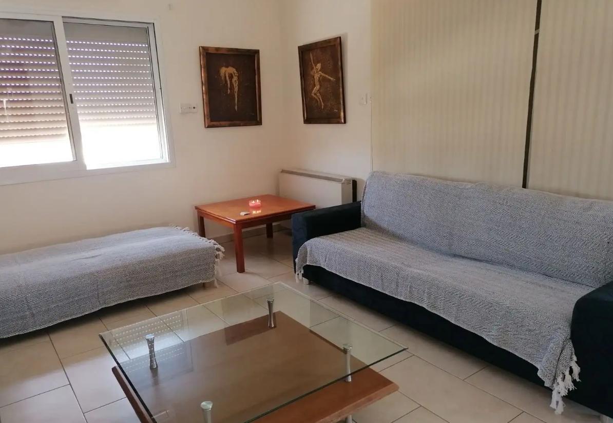 3-bedroom flat in Limassol №152110: https://dom.com.cy/en/catalog/rent/152110/ (dom.com.cy)
