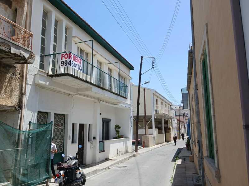 Κατάλληλο για γραφείο στο κέντρο λεμεσού: https://www.bazaraki.com/adv/5791658_katallelo-gia-grapheio-sto-kentro-lemesou (www.bazaraki.com)