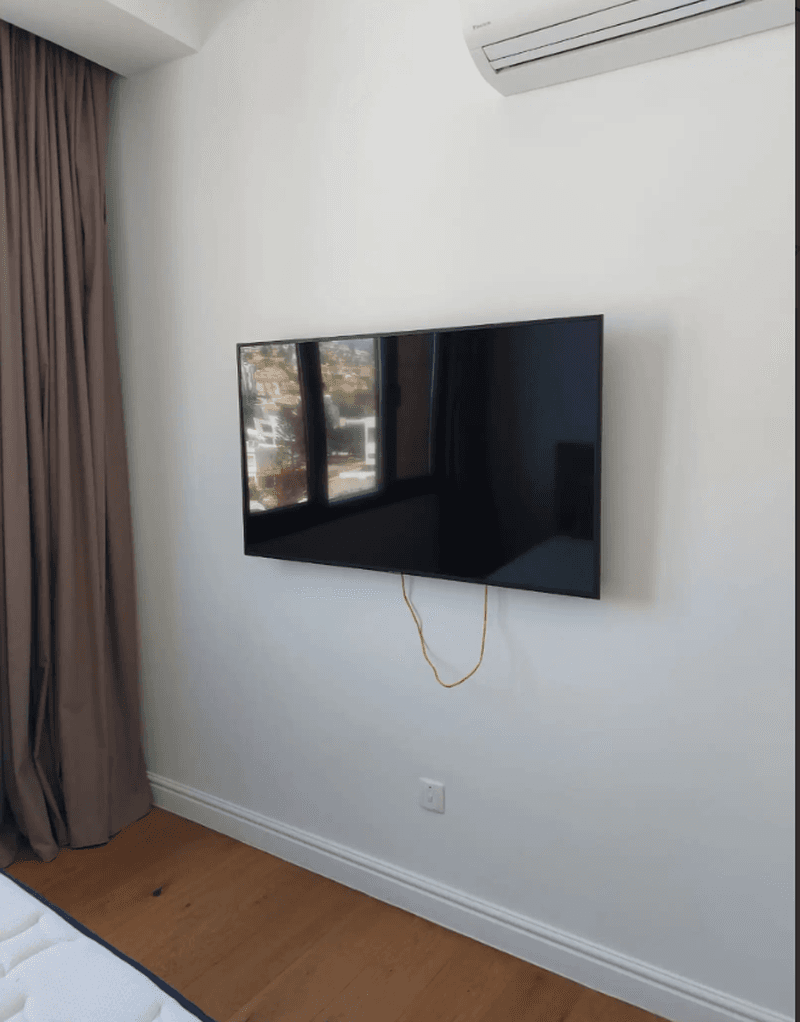 3-bedroom penthouse to rent: https://www.bazaraki.com/adv/5795266_3-bedroom-penthouse-to-rent (www.bazaraki.com)