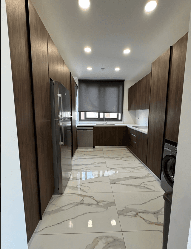2-bedroom apartment to rent: https://www.bazaraki.com/adv/5787030_2-bedroom-apartment-to-rent (www.bazaraki.com)