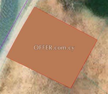 Plot Of 585 Sq.m. In Aglantzia, Nicosia: https://www.offer.com.cy/en/plot-of-585-sq-m-in-aglantzia-nicosia/21-714253/ (www.offer.com.cy)