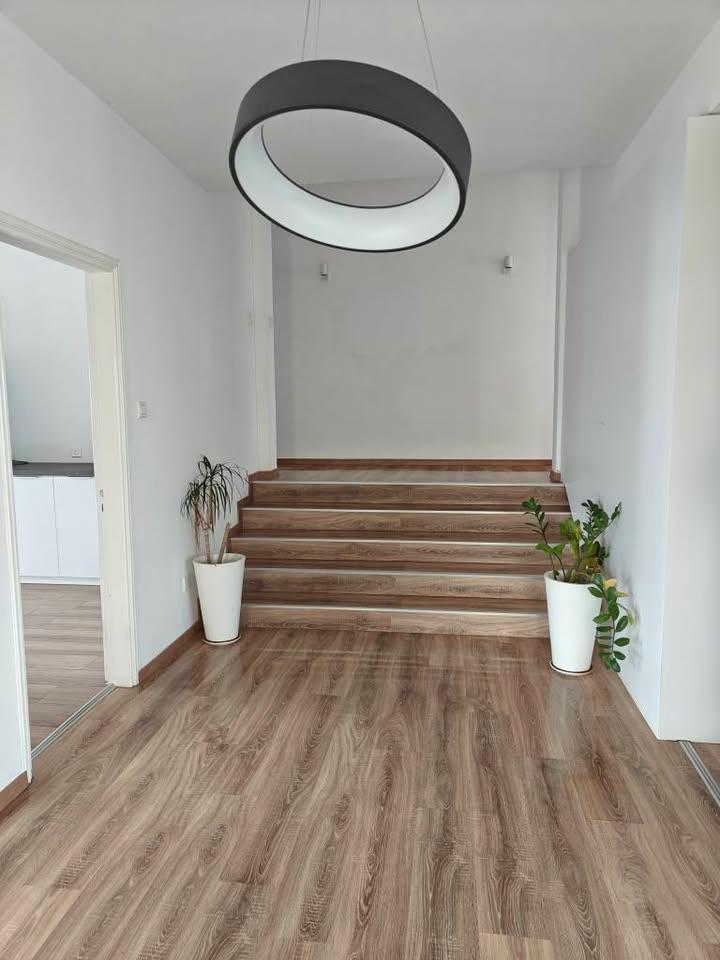 Γραφειο: https://www.facebook.com/marketplace/item/1398391221166903 (www.facebook.com)