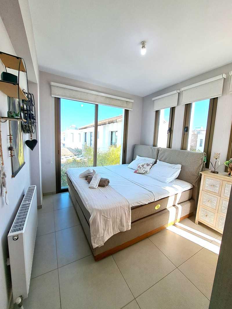 Luxury 3 bedroom villa with a pool: https://www.bazaraki.com/adv/5795930_luxury-3-bedroom-villa-with-a-pool (www.bazaraki.com)