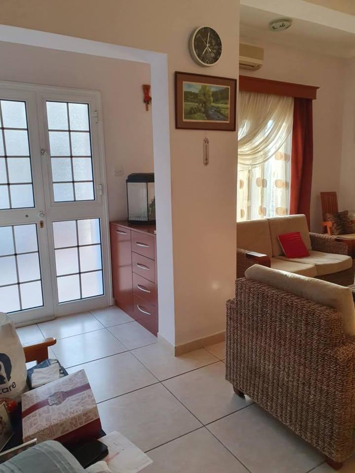 Ενοικίαση μονοκατοικίας: https://www.facebook.com/marketplace/item/1390654078846040 (www.facebook.com)
