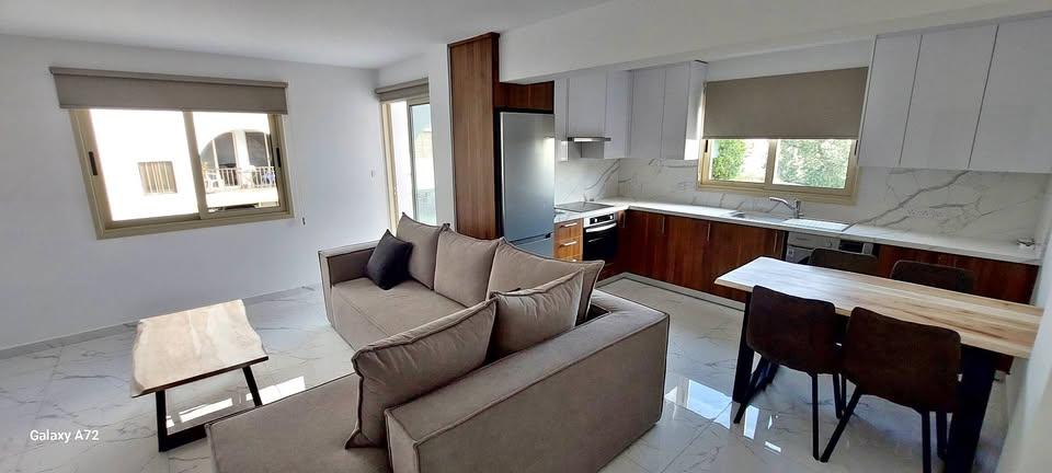 Modern fully renovated Apartment in Chloraka: https://www.facebook.com/marketplace/item/1641514106530501 (www.facebook.com)