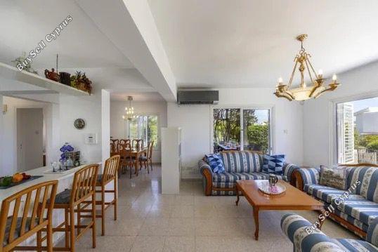 4 Bedroom Detached house for sale in Protaras, Famagusta: https://www.buysellcyprus.com/property-for-sale/famagusta/protaras/4-bed-detached-house-for-sale-protaras-famagusta-1796950.html (www.buysellcyprus.com)