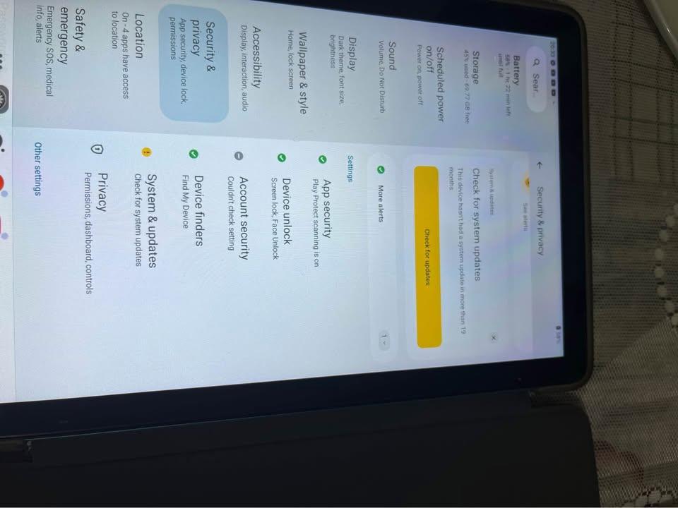 P30 row For sale 128GB total 90%battery: https://www.facebook.com/marketplace/item/1234067318097306 (www.facebook.com)